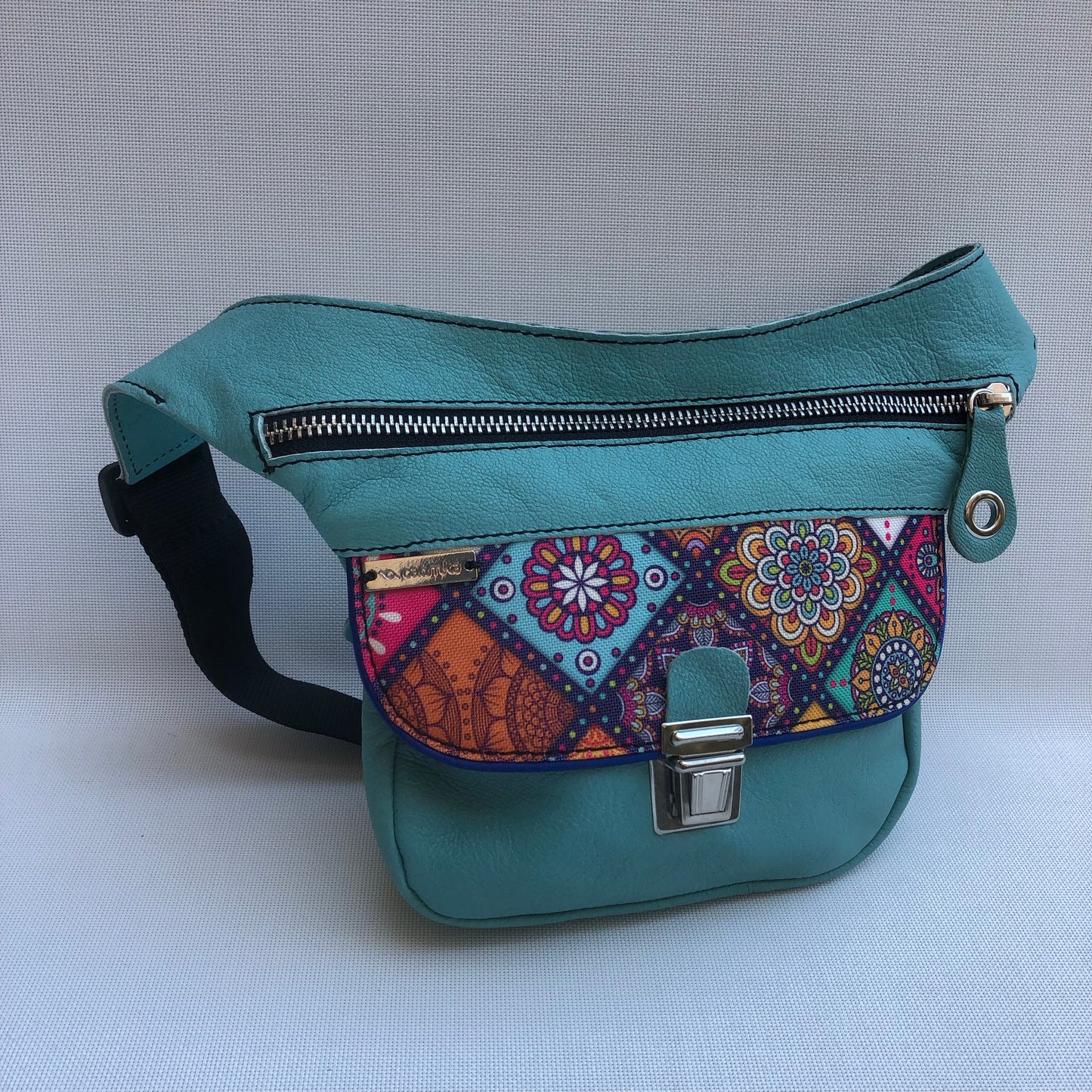 Mini Special Mandalas Turquoise &amp; Silver · BioCuir® natural leather · Unique Piece No. 10.089